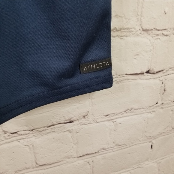 Athleta Dark Teal Capri leggings size small - Picture 5 of 5